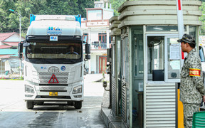 Lạng Sơn: Kinh tế cửa khẩu lập kỷ lục xuất nhập khẩu hơn 86 tỷ USD năm 2025