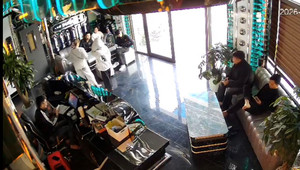 Bắt nhóm người bán 2 thiếu nữ cho quán karaoke ở Ninh Bình 