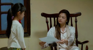 Gia đình trái dấu tập 23: Bà Ánh bắt đầu quý mến con riêng của chồng