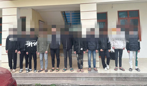 Dùng hung khí giải quyết mâu thuẫn, 11 học sinh ở Thái Nguyên bị khởi tố