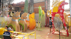 Lộ diện những linh vật ngựa đầu tiên của đường hoa Nguyễn Huệ Tết Bính Ngọ 2026