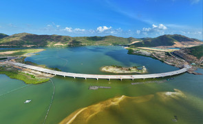 Cận cảnh cầu vượt biển hơn 500 tỷ đồng sắp được khánh thành tại Gia Lai