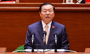 Công tác chính trị phải 'đi trước mở đường, dẫn dắt và đóng vai trò chủ công'