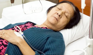 Vợ thờ ơ khi mẹ chồng nằm viện, tôi câm nín khi cô ấy nói lý do