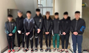 Công an Hà Nội tạm giữ 5 thanh niên sàm sỡ cô gái, gây rối ở hầm Kim Liên