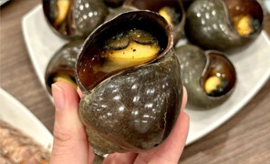 Ăn ốc bươu ngâm 'thủy tinh lỏng' độc hại thế nào? 