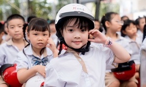 Honda Việt Nam trao gần 1,8 triệu mũ bảo hiểm tại 14.000 điểm trường