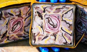 Về Hưng Yên tận thấy cách chế biến loại giò chả ‘độc nhất vô nhị’ phục vụ Tết