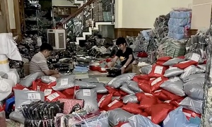 Không cần cửa hàng lớn, nhiều thương hiệu thời trang ở TP.HCM vẫn bán tốt