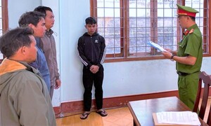 Thanh niên tông CSGT rồi bỏ chạy bị khởi tố tội 'Giết người'