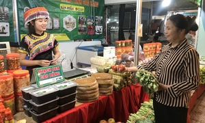 Nông sản sạch của các hợp tác xã 'lên ngôi' tại Hội chợ Mùa Xuân 2026