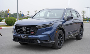 Honda CR-V hybrid 2026 chốt giá bán từ 1,17 tỷ đồng