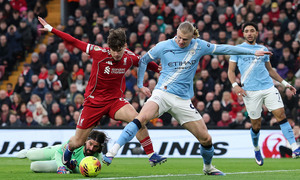 Kết quả Liverpool 1-2 Man City: Haaland tỏa sáng, ngược dòng cuối trận