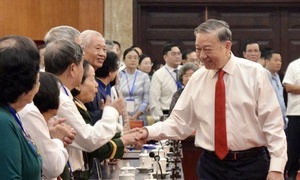 Tổng Bí thư Tô Lâm thăm, chúc Tết Đảng bộ và Nhân dân TP.HCM