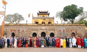 Lần đầu tiên có Đường hoa Tết trong không gian di sản Hoàng Thành Thăng Long