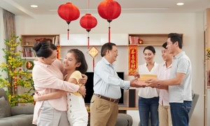 Kiêng kỵ gì, mang theo gì khi xông đất đầu năm?