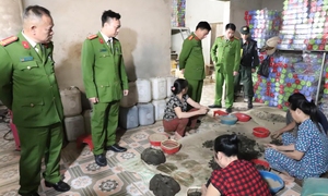 Phá đường dây hô biến bột nếp, bột ngô thành thuốc đông y tăng cân