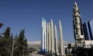 Iran tuyên bố không đàm phán về vấn đề tên lửa và theo đuổi vũ khí hạt nhân