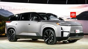 Toyota Highlander 2027 khai tử bản xăng