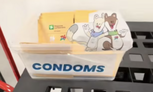 Chưa đến ngày lễ tình nhân, VĐV Thế vận hội mùa đông dùng hết sạch bao cao su