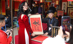 Miền Bắc chuyển mưa từ đêm Giao thừa, không khí lạnh tràn về đúng mùng 1 Tết