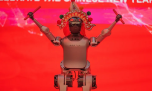 Công nghệ 16/2: Robot múa lân đón Tết ở Trung Quốc, drone khuấy động Olympic