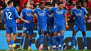 Bị cáo buộc phân biệt chủng tộc ngôi sao Real Madrid, Benfica lên tiếng