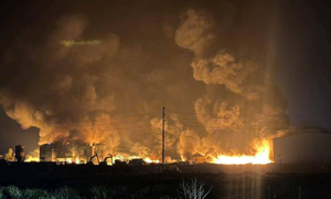 Cháy bãi xử lý rác tại Ninh Bình