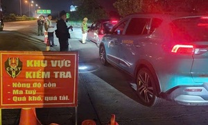 Uống rượu bia, nhờ vợ lái xe qua chốt đo nồng độ cồn có bị xử phạt không?