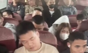 Nhồi 38 khách trên xe 28 chỗ, tài xế và chủ xe bị phạt 75 triệu đồng ở Bắc Ninh