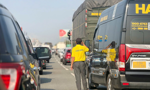 Từ sáng sớm mùng 6 Tết, cao tốc Long Thành - Dầu Giây kẹt cứng hướng về TP.HCM