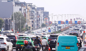 Thủ tướng: Không để ùn tắc kéo dài trên tuyến đường vào trung tâm Hà Nội, TP.HCM