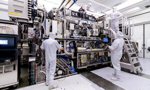 ASML công bố bước đột phá EUV - mở đường tăng 50% sản lượng chip toàn cầu 