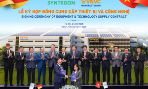 VNVC đầu tư công nghệ sản xuất vaccine ứng dụng robot hiện đại từ Đức