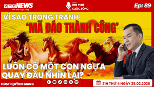 Vì sao trong tranh ‘Mã đáo thành công’ luôn có một con ngựa quay đầu nhìn lại?