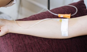 Nghi vấn một phụ nữ tử vong sau khi truyền dịch tại nhà
