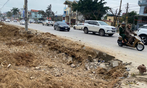 Dự án hơn 1000 tỷ đồng ở Thanh Hoá không rào chắn, người dân nơm nớp lo tai nạn