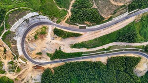 Cao tốc Quy Nhơn – Pleiku: 'Giải phóng mặt bằng đến đâu, thi công đến đó' 