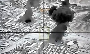 Pakistan tuyên bố 'hết kiên nhẫn' khi ném bom khắp Afghanistan