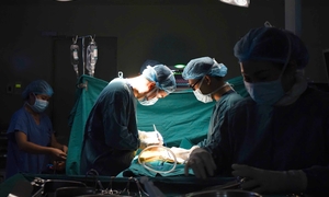 Cuộc gọi của bệnh nhân cũ đúng dịp 27/2 khiến ê kíp bác sĩ 'lặng đi vài giây'