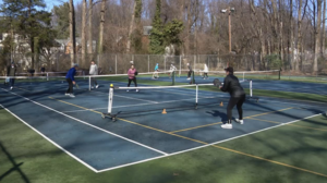 Bất động sản mất giá vì pickleball, chủ nhà than trời