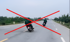 Đánh võng trên đường, 2 thanh niên bị phạt nặng