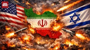 Iran tấn công dữ dội loạt căn cứ Mỹ, nhiều nước vùng Vịnh dồn dập ứng phó