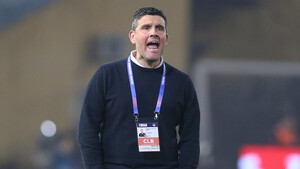 Đội bóng của bầu Thụy sa thải HLV ngoại