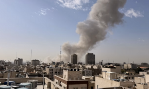 Vì sao Mỹ và Israel quyết định tấn công Iran?