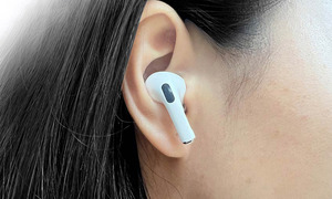 Đeo tai nghe 1-3 giờ mỗi ngày, người trẻ đối mặt nguy cơ điếc sớm