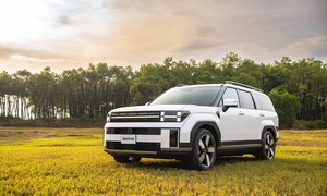 Hyundai Thành Công hợp tác 6 'ông lớn' bảo hiểm, ra mắt gói Hyundai Auto Care