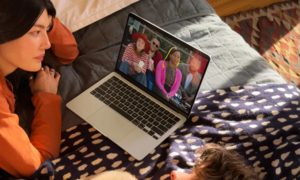 Apple ra mắt MacBook Air M5: Đột phá hiệu năng AI, gấp đôi dung lượng lưu trữ