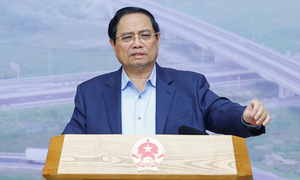 Thủ tướng: Tiếp tục đầu tư đường bộ, đường sắt nối với sân bay Long Thành