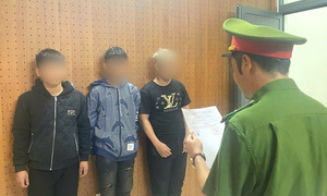 Bắt nhóm thanh thiếu niên dùng hung khí cướp xe đạp điện trong đêm ở Đà Nẵng